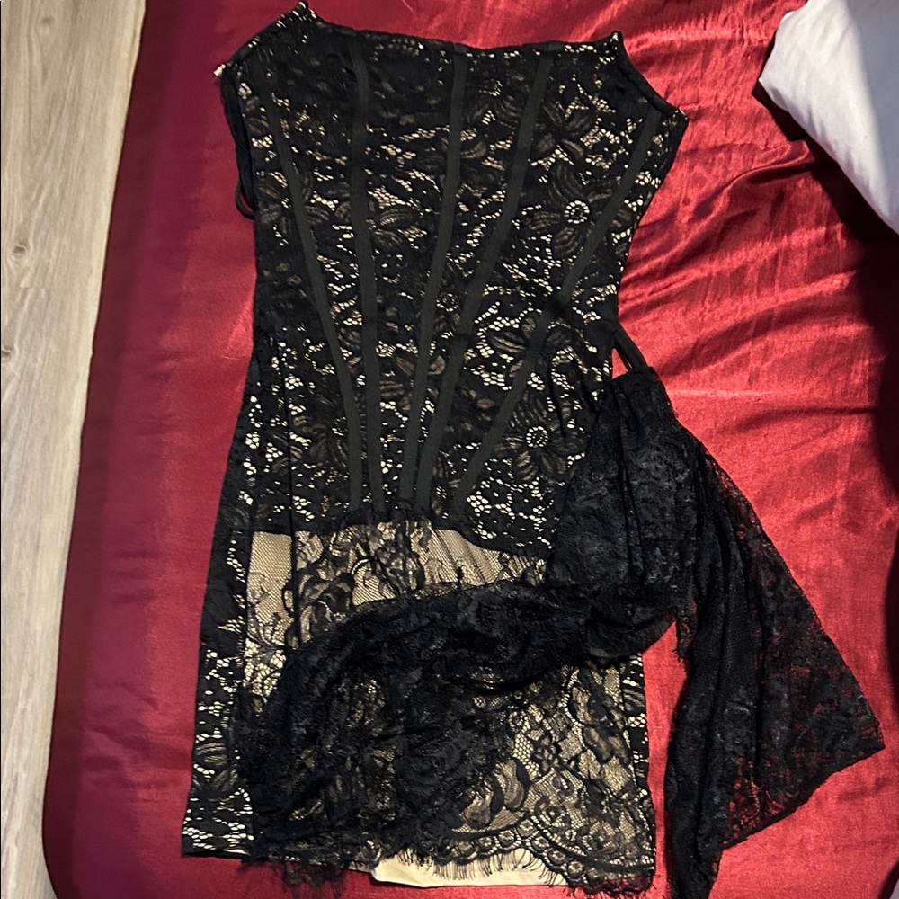 Elegant Black Lace Dress